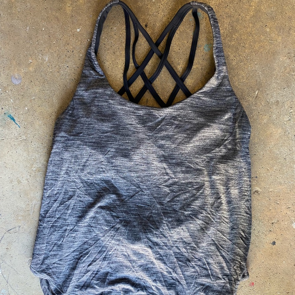 Lululemon tank